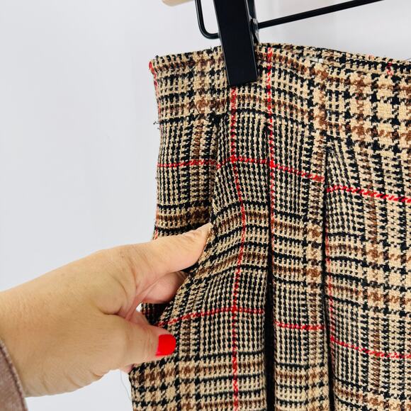 Vintage Evan-Picone Made in USA Plaid Pleated Skirt with Pockets Size 8 - Picture 7 of 8